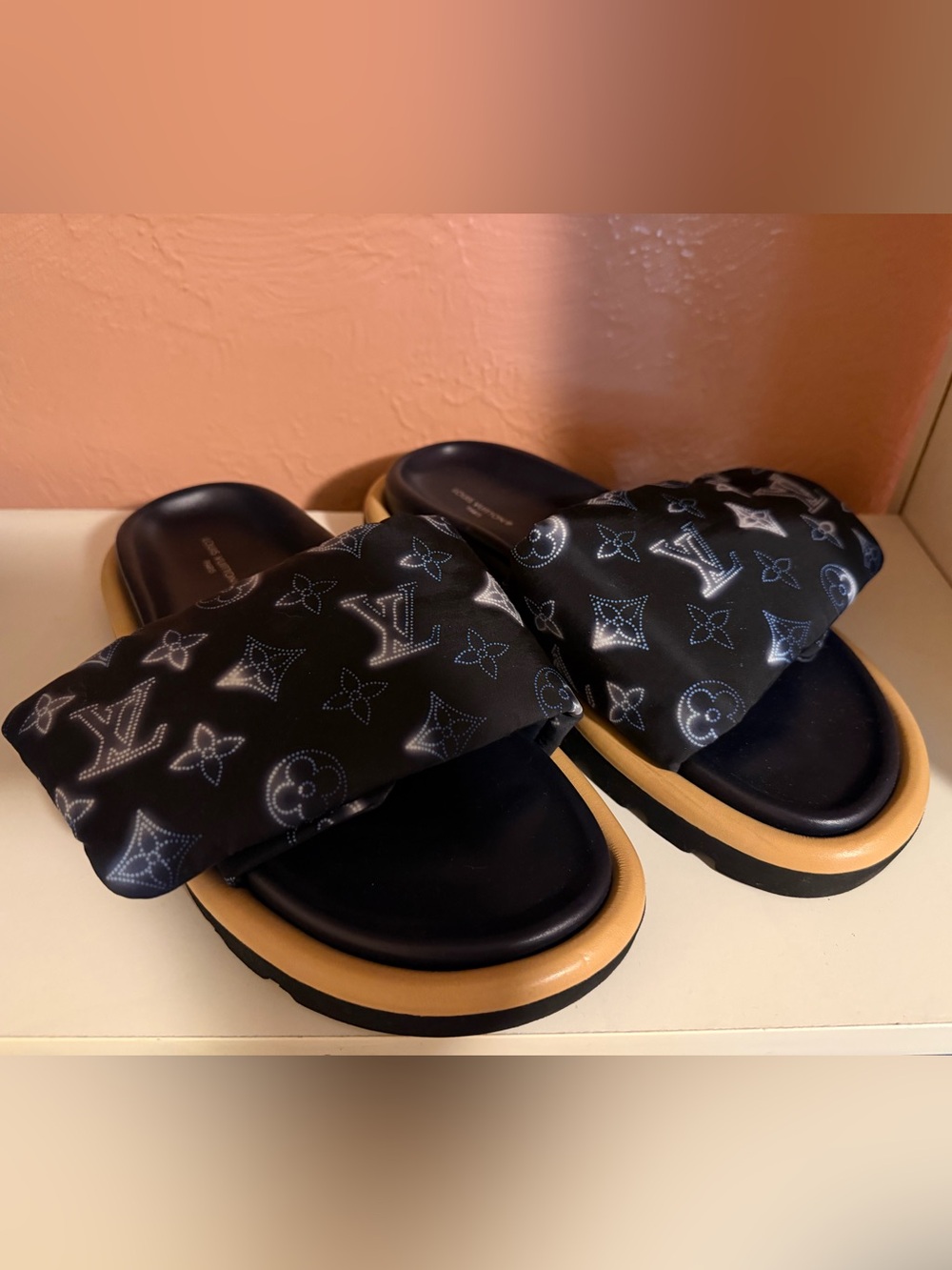 Louis Vuitton Pool Pillow Comfort Mule in navy blue